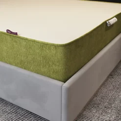 Reve Emerald Hybrid Gel-Flex Memory Foam Mattress -Furniture Store reve emerald hybrid gel flex memory foam mattress0731093681523 04c MP