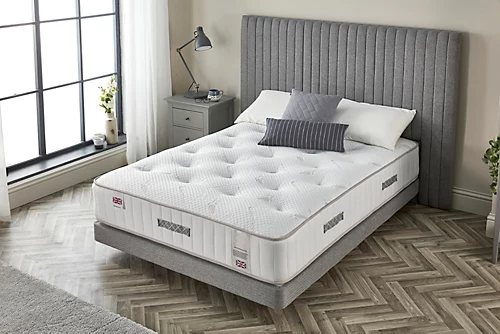Somnior Midnight Orthopaedic Small Double Mattress Built With Extra Hybrid Support Features - 4FT 4 Somnior Midnight Orthopaedic Small Double Mattress Built With Extra Hybrid Support Features - 4FT - Image 2